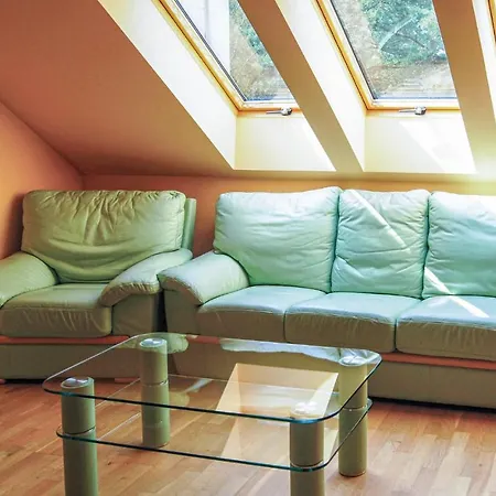 Awesome Apartment In Miedzyzdroje